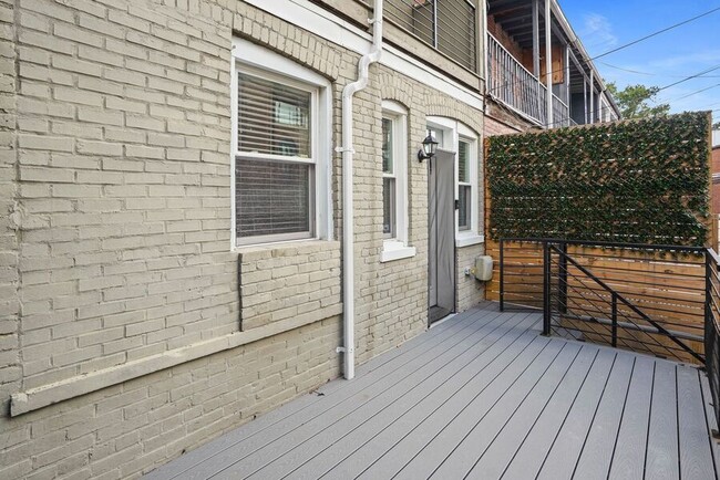 Building Photo - 1846 2nd St NW