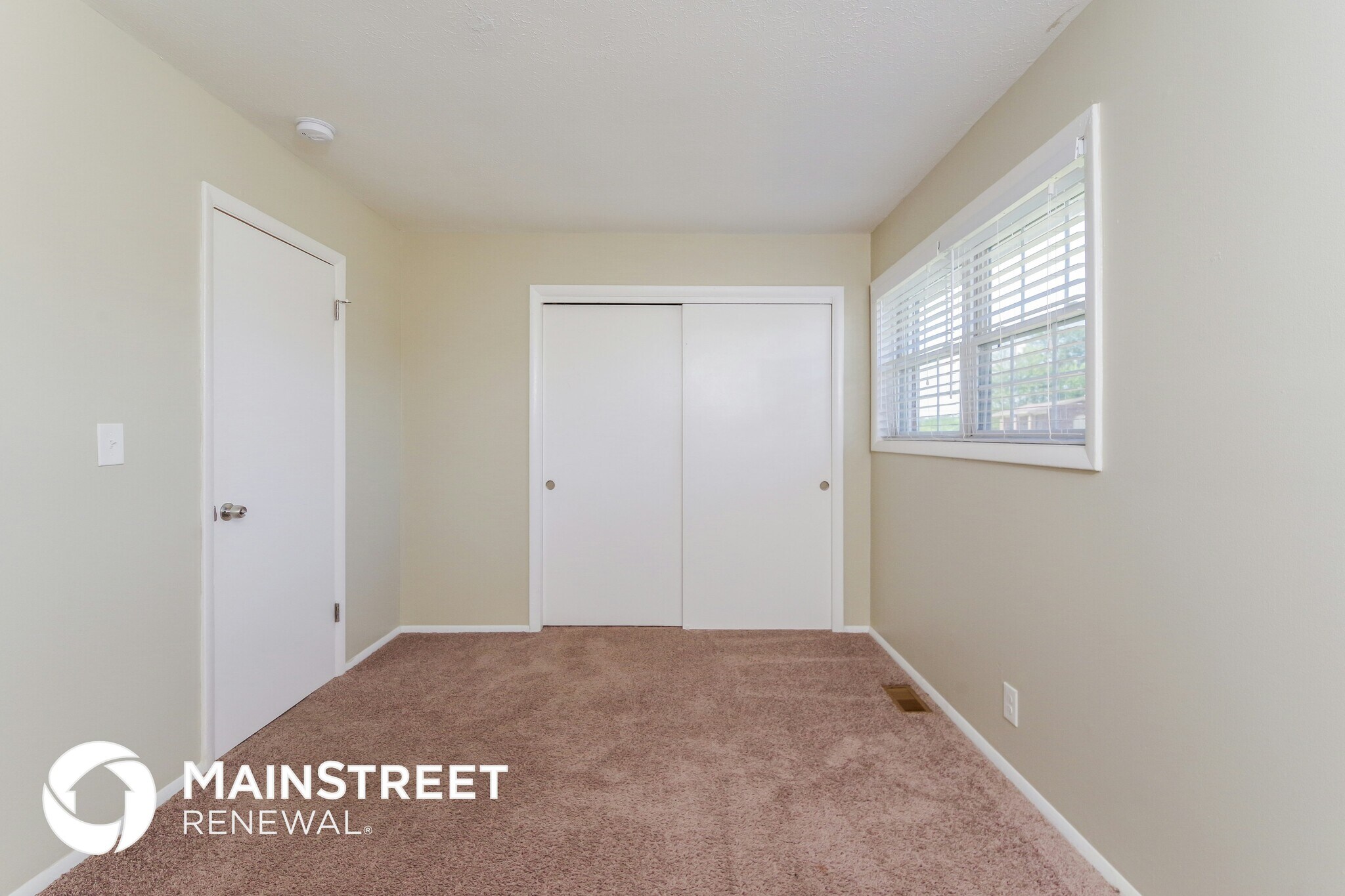 Building Photo - 5605 Butternut Rd