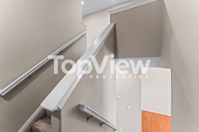 Building Photo - 7045 Red Sand Grove