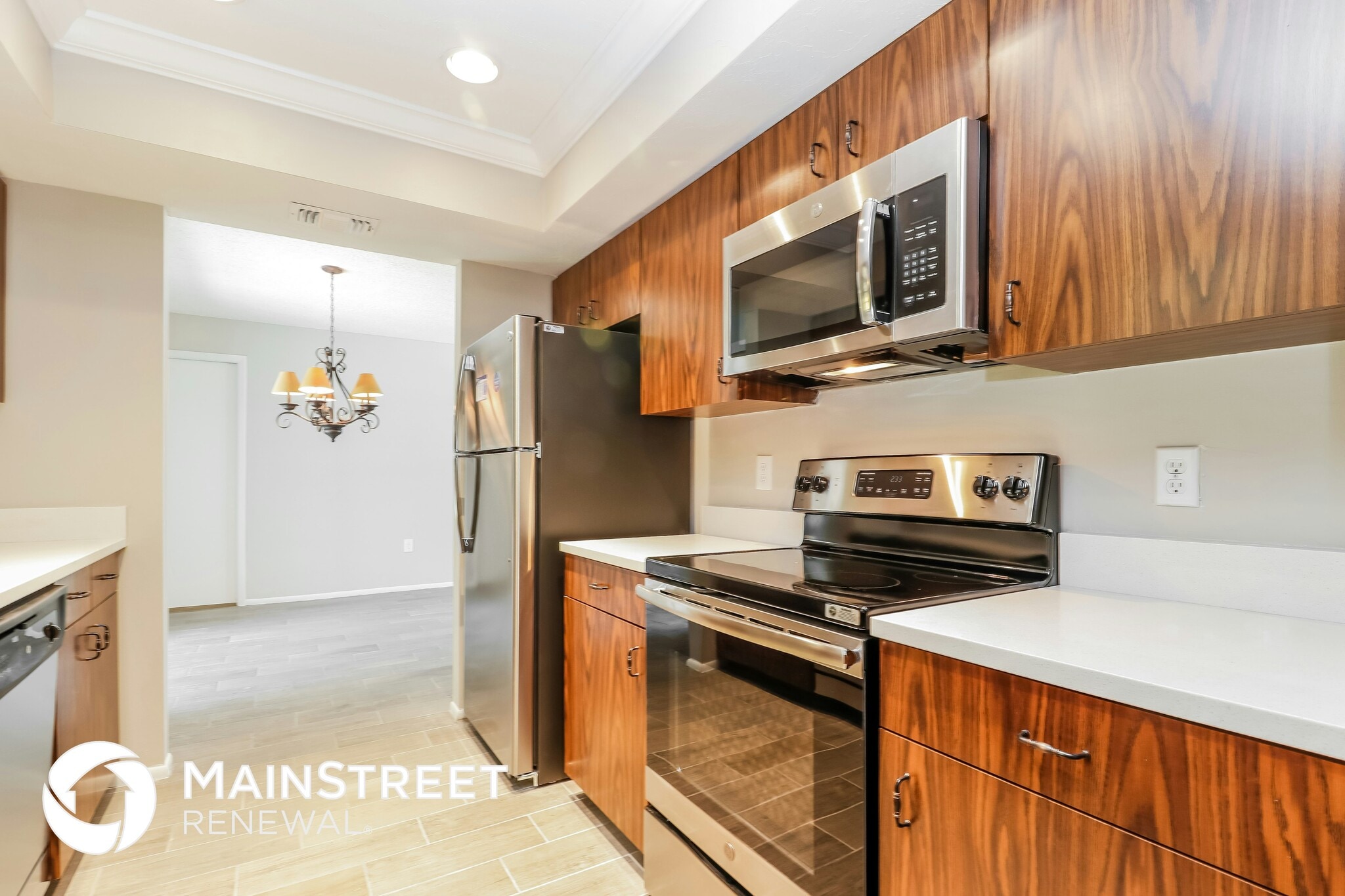 Building Photo - 5048 Brandeis Cir W