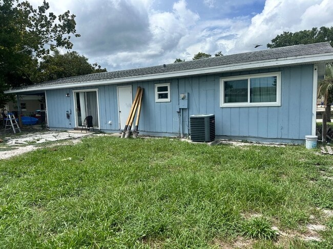 Building Photo - 2781 Fulford St