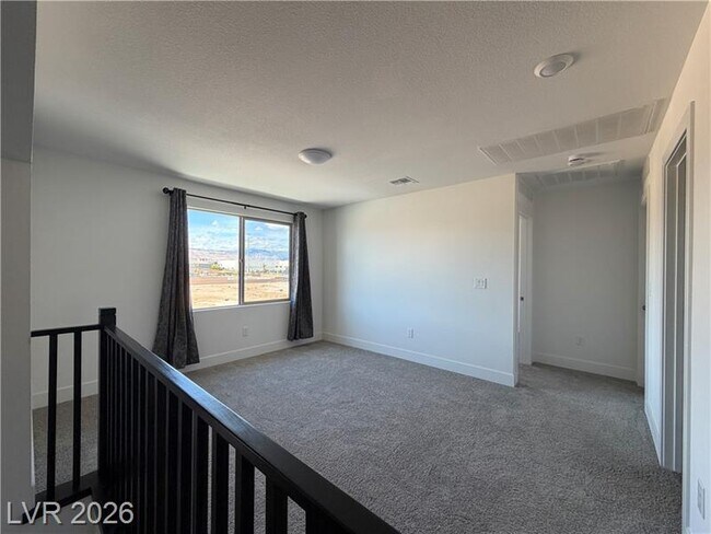 Building Photo - 7346 Pioneer Way