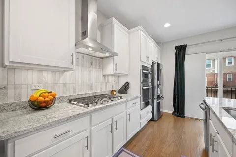 Building Photo - 47713 Hillcrest Dr