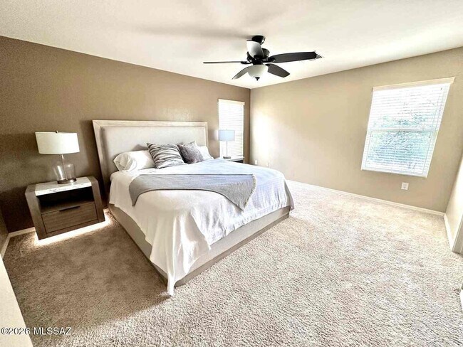 Building Photo - 5890 N Orangetip Dr