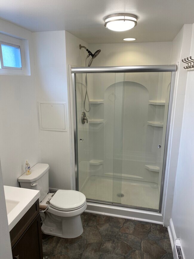 Building Photo - 2617 Jane St