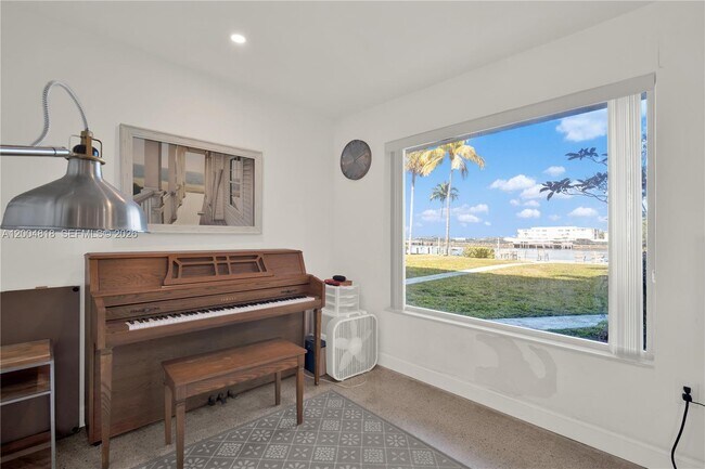 Building Photo - 7939 West Dr