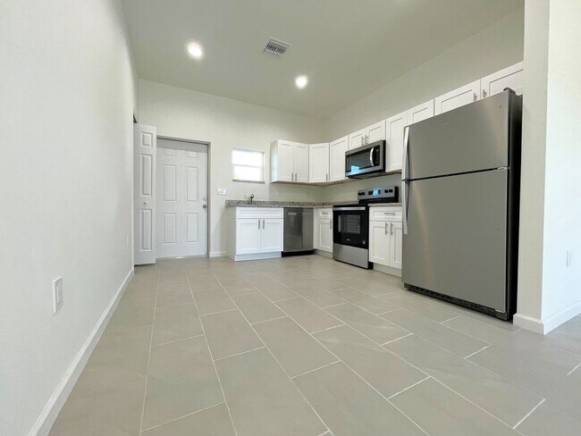 Building Photo - BRAND NEW 2/2/1- SW LEHIGH ACRES