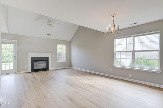 Building Photo - 228 Weststone Blvd