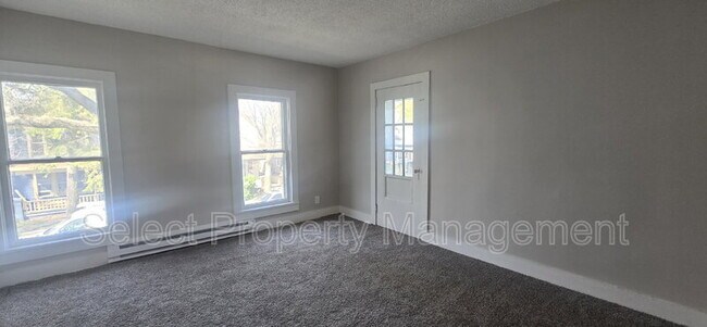 Building Photo - 1235 Huestis Ave