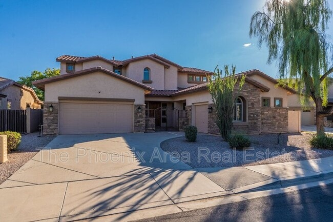 Primary Photo - 3813 E Capricorn Pl