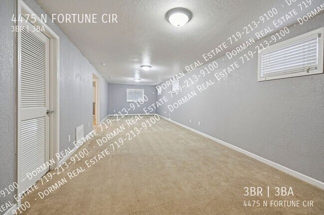 Building Photo - 4475 N Fortune Cir