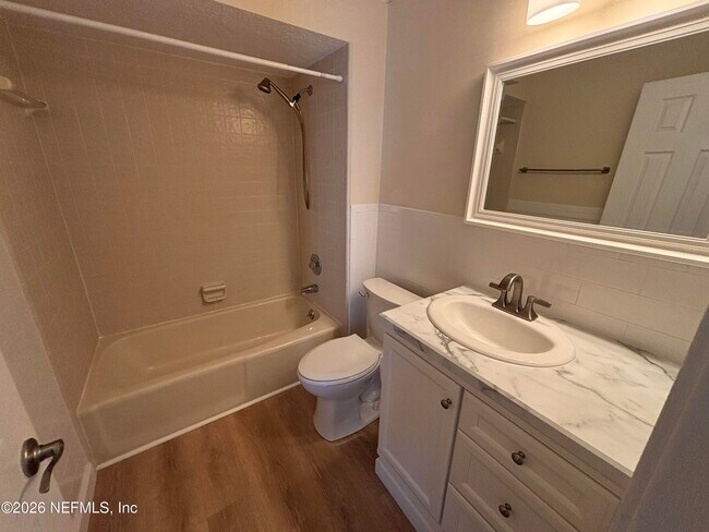Building Photo - 7827 Fawn Brook Cir E