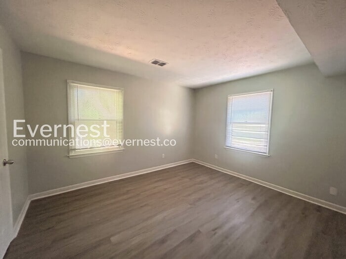 Building Photo - 1563 Bethsaida Rd
