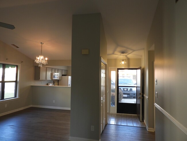 Building Photo - 1146 Mill Park Dr