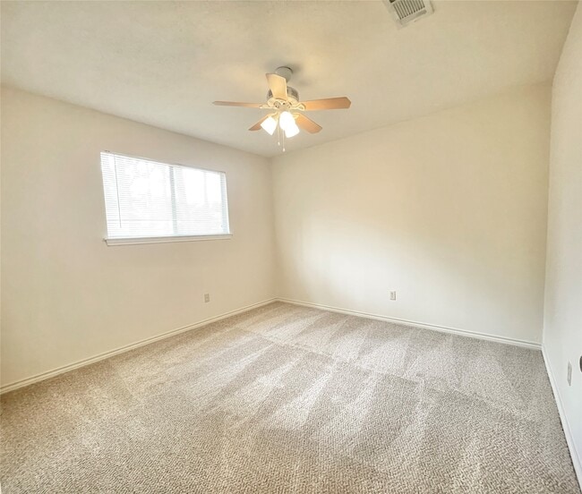 Building Photo - 12943 Lemur Ln