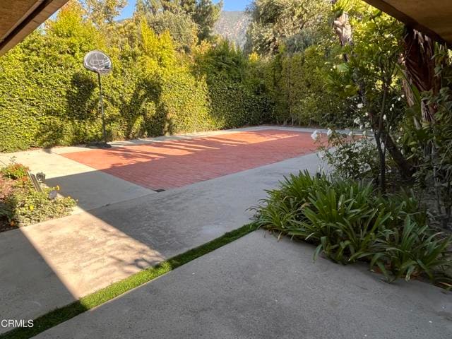 Building Photo - 5715 Summit Crest Dr