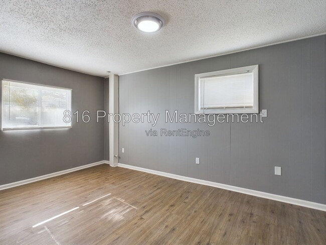 Building Photo - 10800 Blue Ridge Blvd
