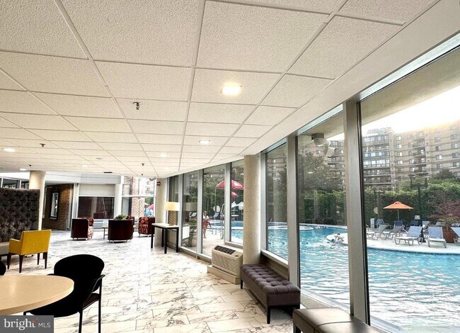 Building Photo - 8380 Greensboro Dr