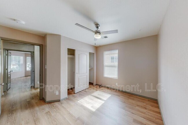 Building Photo - 745 Valley Meadows Dr