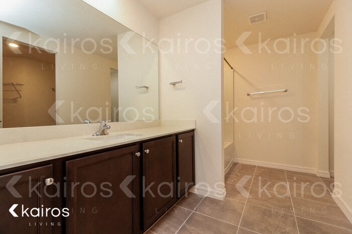 Building Photo - 8523 Indian Laurel Ln