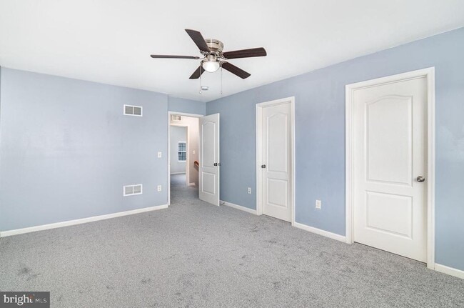 Building Photo - 6315 Creekbend Dr
