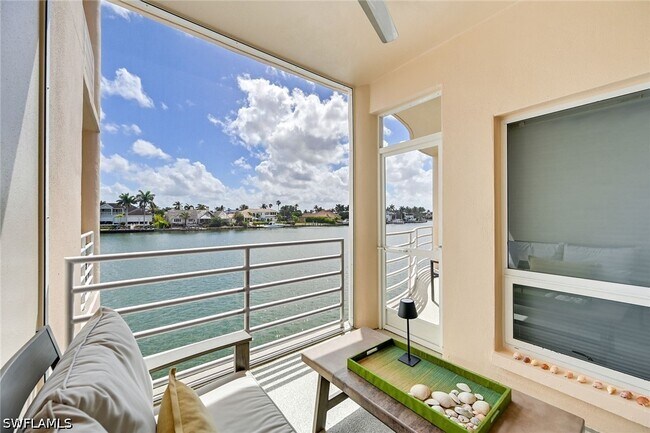 Building Photo - 4530 Gulf Shore Blvd N