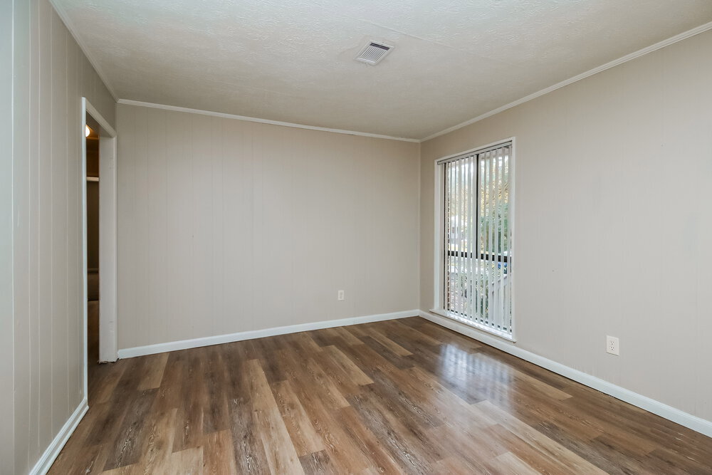 Building Photo - 9050 Spillers Dr SW