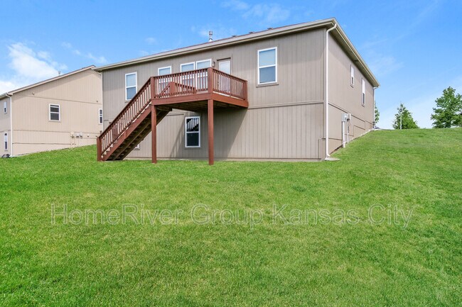 Building Photo - 26125 W 141st Terrace