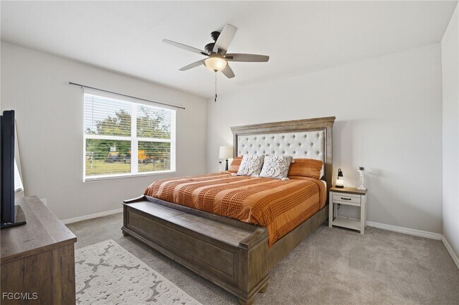 Building Photo - 1917 SW 4th St