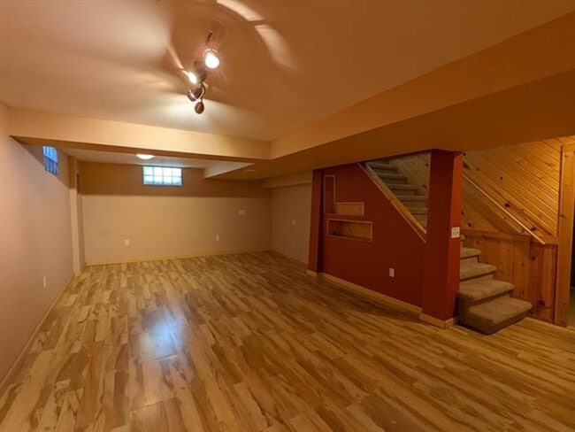 Building Photo - 4322 Doncaster Dr