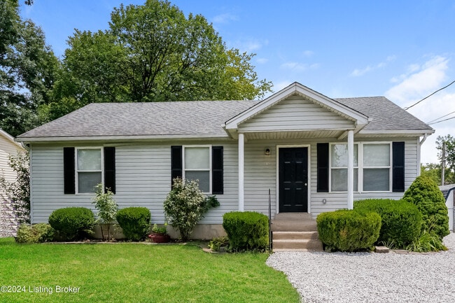 Primary Photo - 156 Hackberry Ln