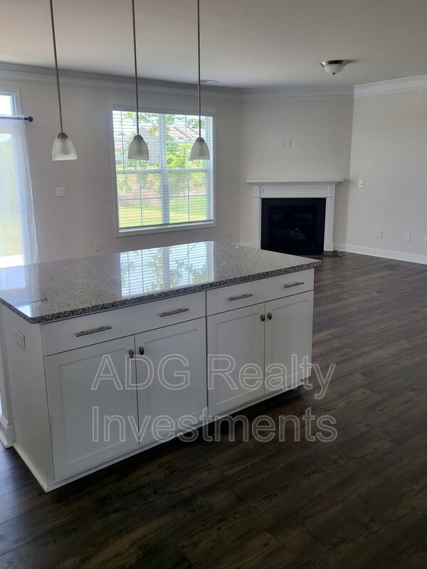Building Photo - 1577 Cambria Ct