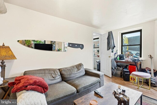 Building Photo - 252 South St