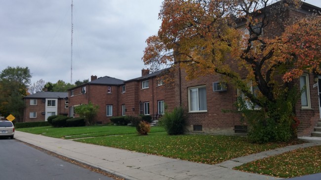Building Photo - 12047 Nardin Park