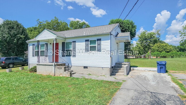 Building Photo - 709 Indian Ave