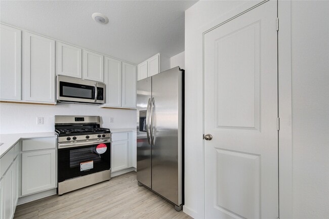 Building Photo - 26811 Prairie Smoke Ln