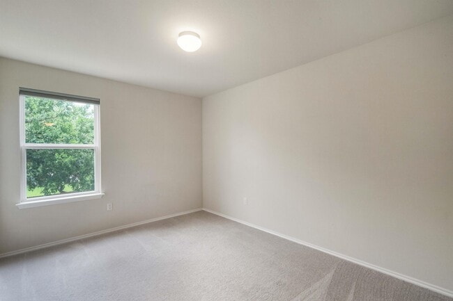 Building Photo - 10402 Abana Way