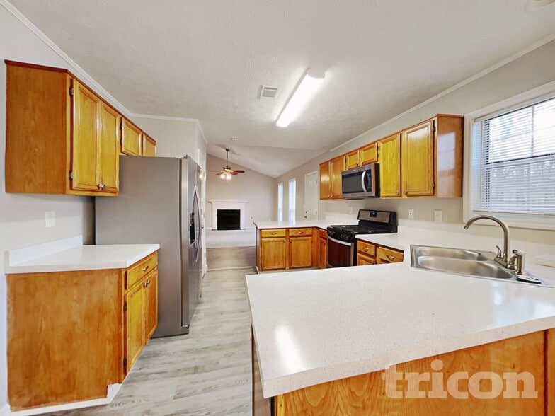 Building Photo - 4020 Brittan Glade Trail