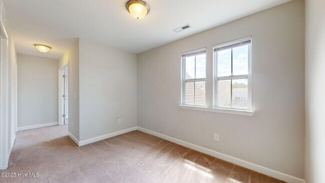 Building Photo - 604 Alston Blvd