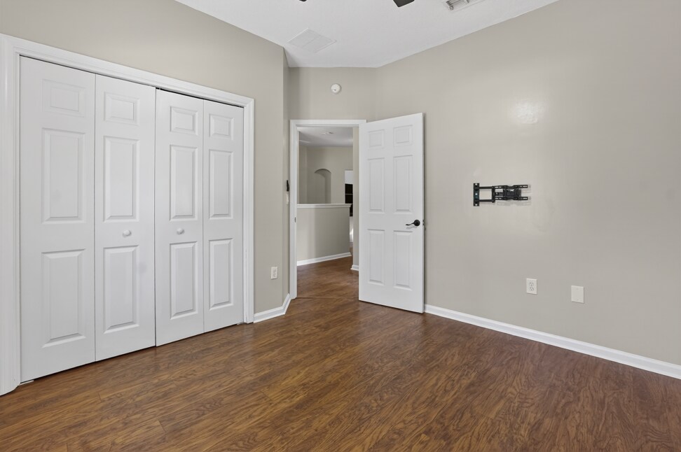 Building Photo - 1601 Majestic View Ln