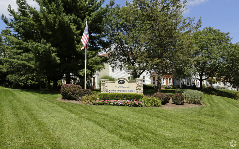 Primary Photo - Olde Forge East Townhouses