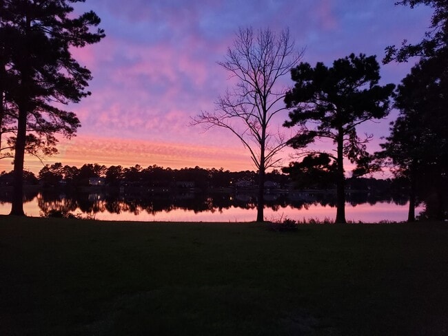Primary Photo - Beautiful Home on Lake Clermont