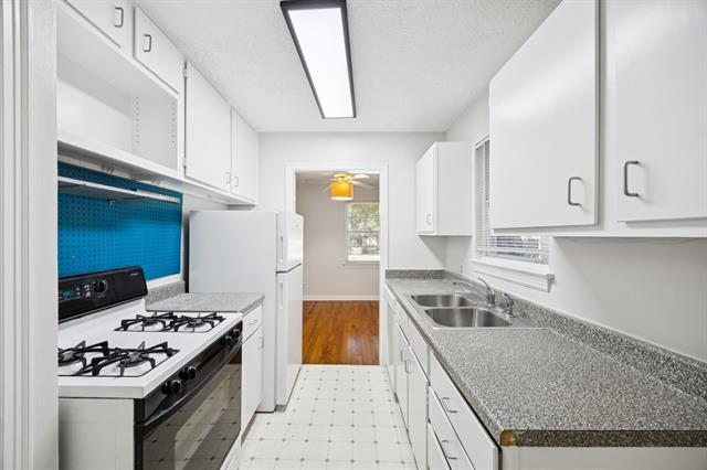 Building Photo - 5406 Martel Ave