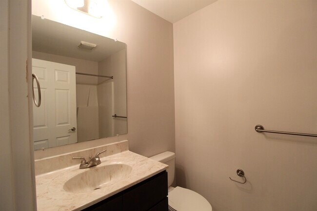 Building Photo - 2221 Lapis Ln