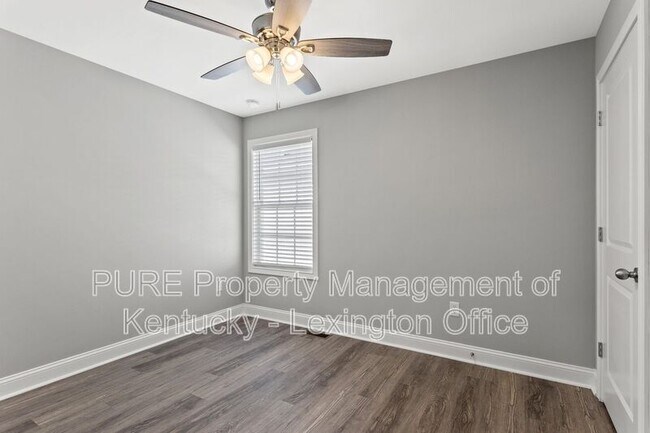 Building Photo - 1048 Judah Bear Blvd