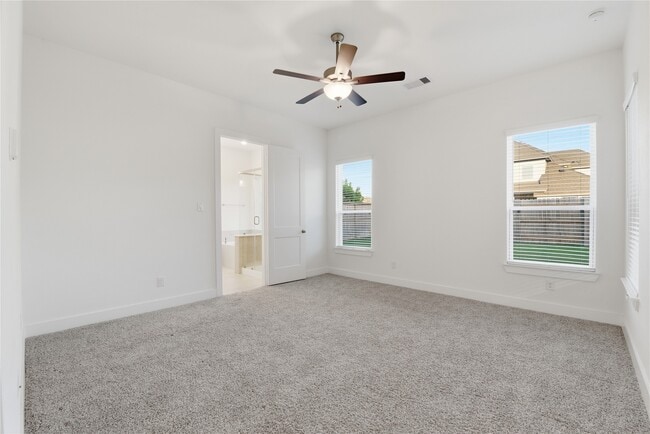 Building Photo - 7734 Clover Gully Ln