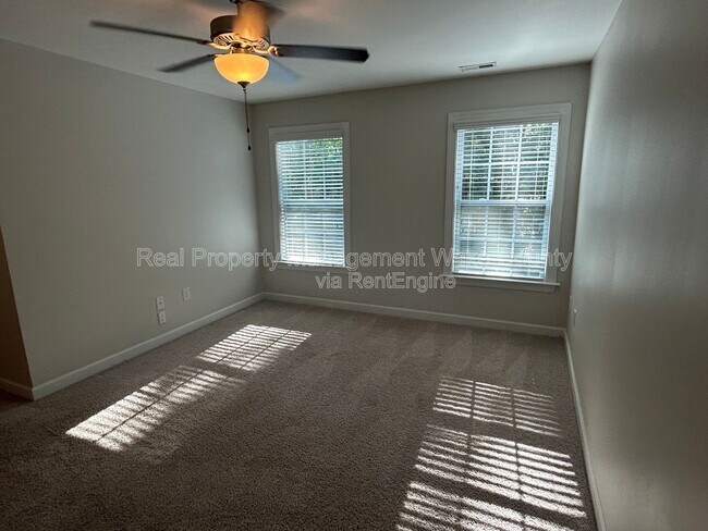 Building Photo - 142 Bexley Way