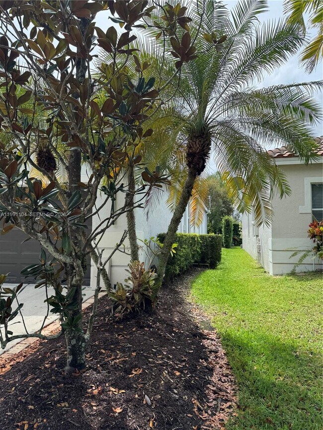 Building Photo - 1137 Croton Ct