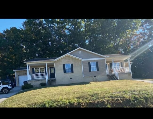 Primary Photo - 2223 Kidwell Ridge Rd