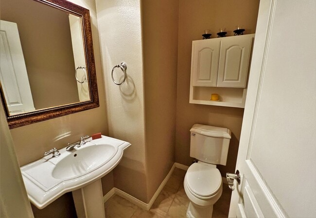Building Photo - Coming Soon! Beautiful Home In The Santa Y...